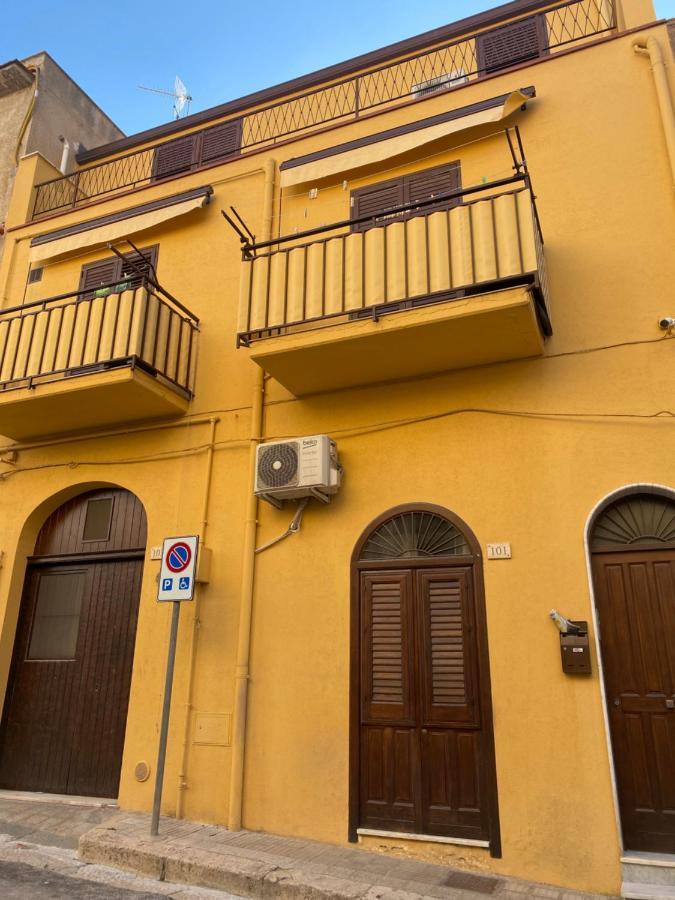 Appartamento Barone Castellammare del Golfo Exterior photo